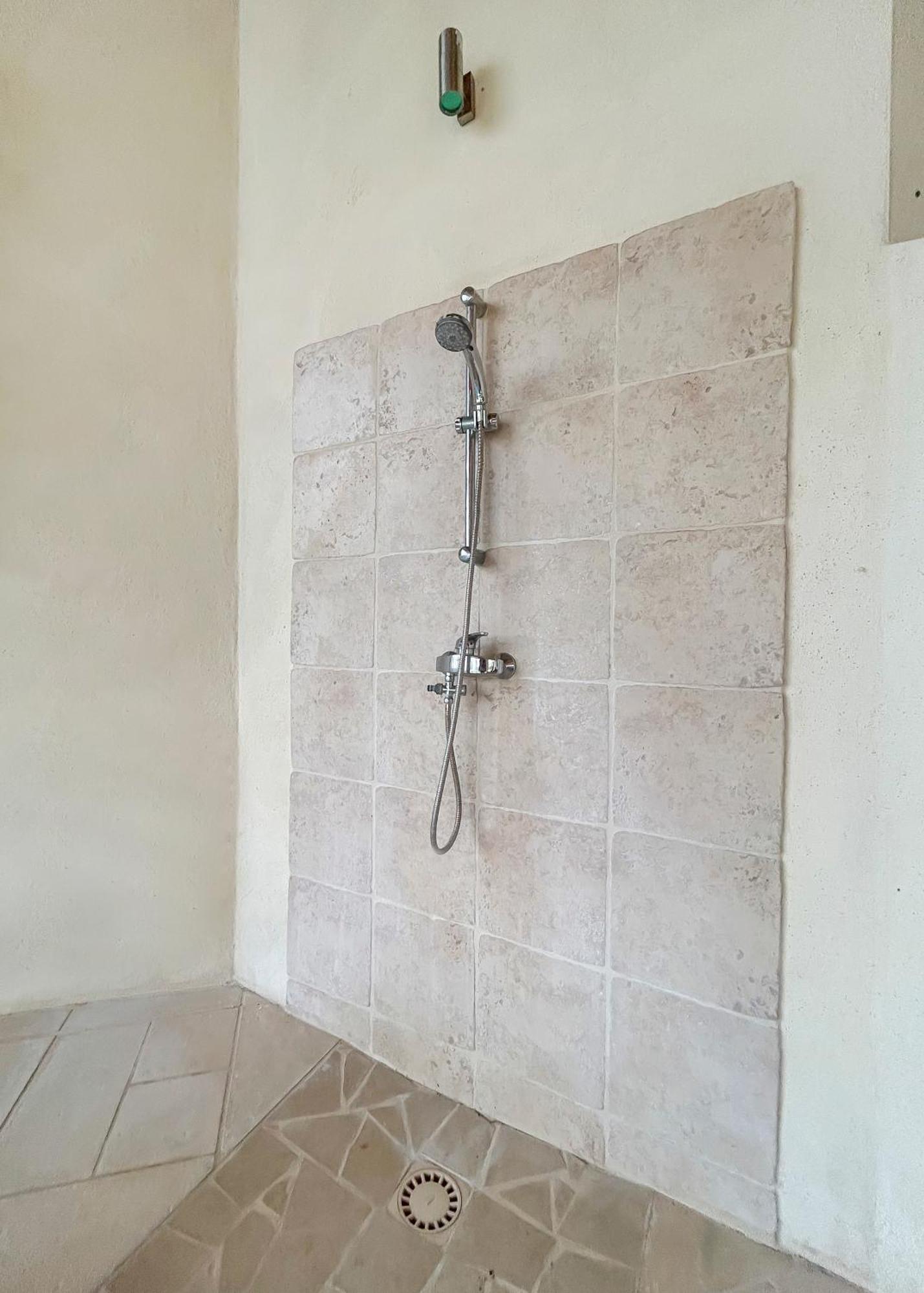 Vouillé Gite L'Oree Des Buis, Piscine Privatisable מראה חיצוני תמונה